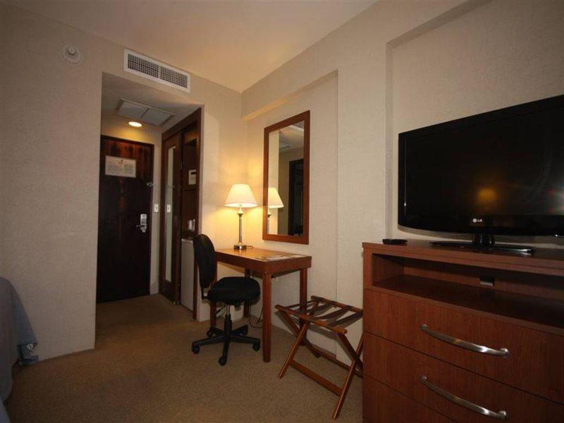 Quality Inn El Portal San Juan Eksteriør bilde